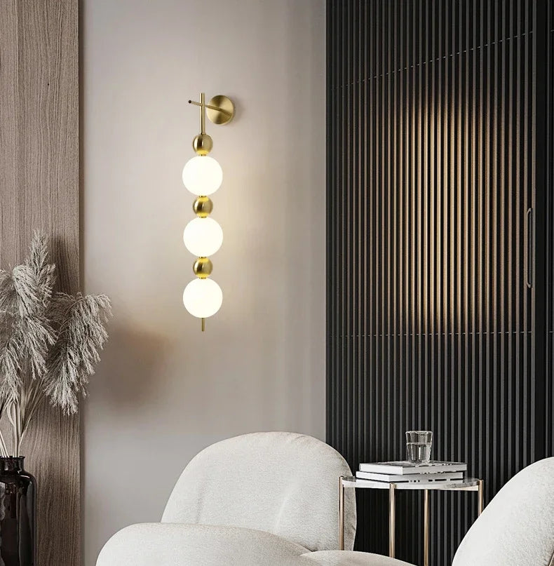 Voro Vertical Beads Wall Light | Celestre