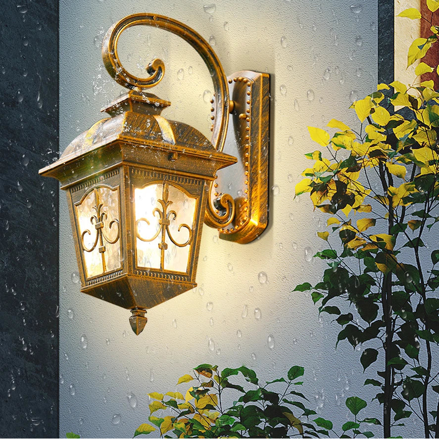 Tiroe Gooseneck Lantern Outdoor Wall Light | Celestre