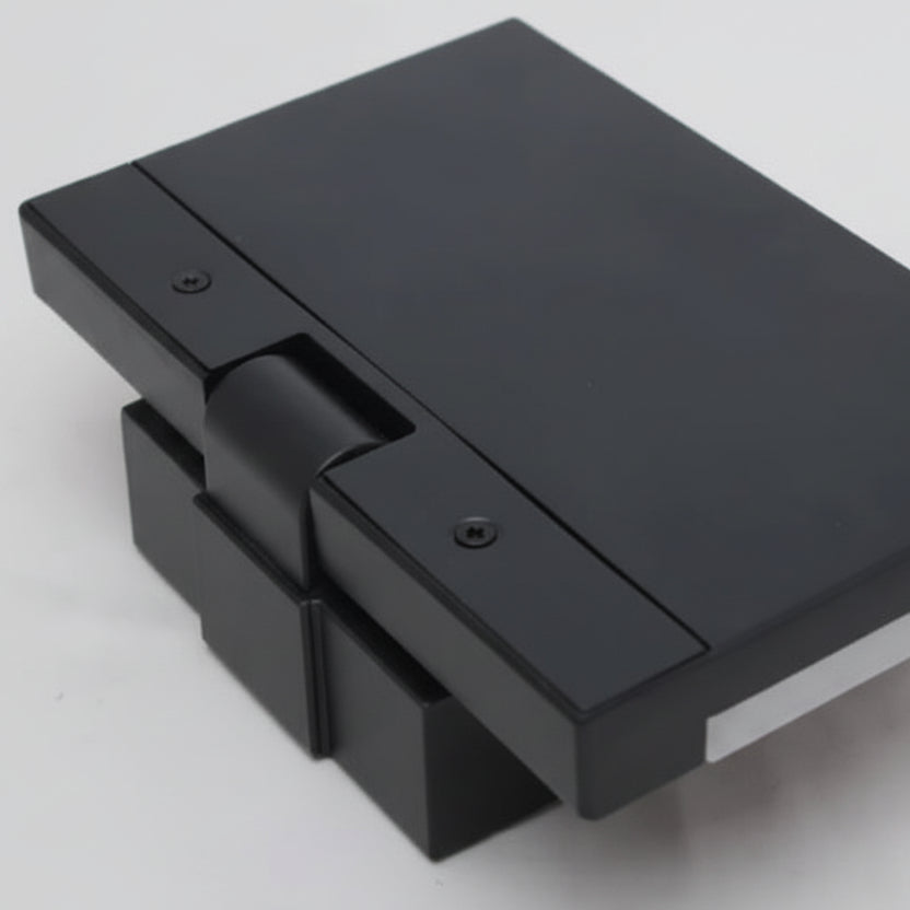 Gilo Foldable Outdoor Wall Light | Celestre