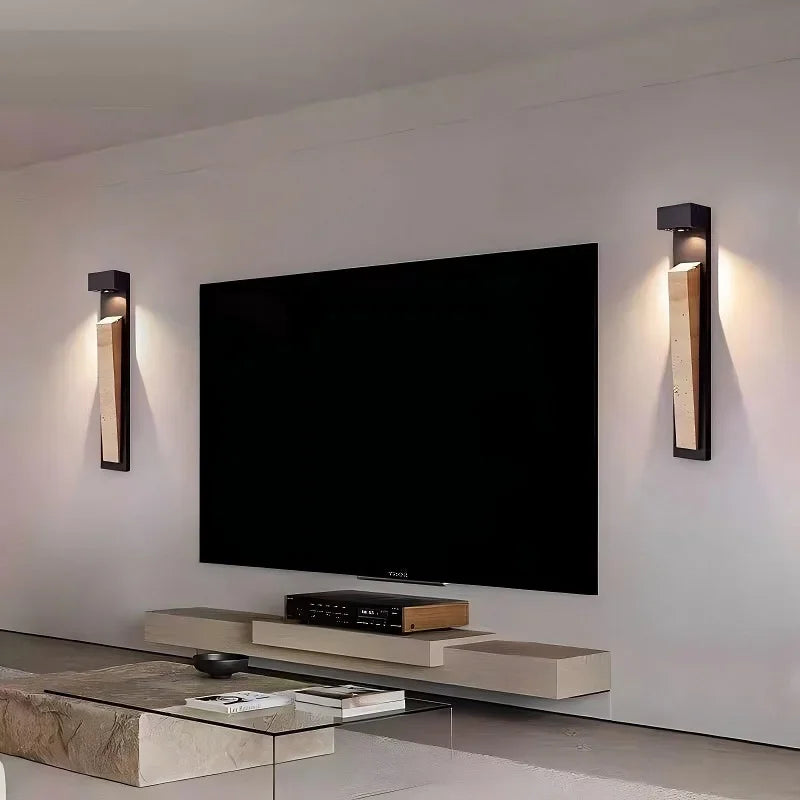 Yero Long Strip Outdoor Wall Light | Celestre