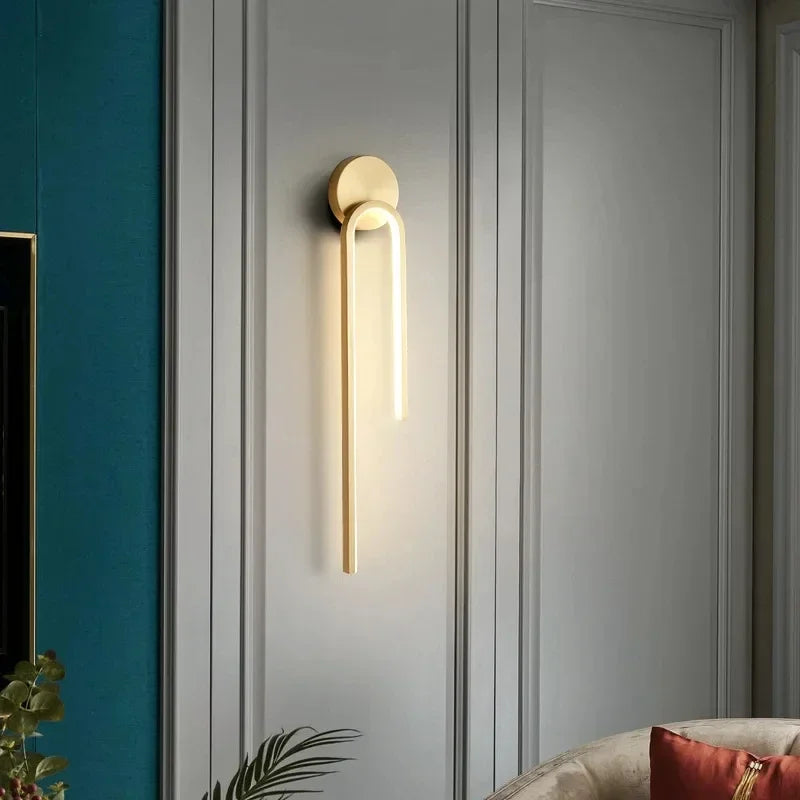 Kesla Modern Aluminium U-Shaped LED Wall Light Gold Right | Celestre