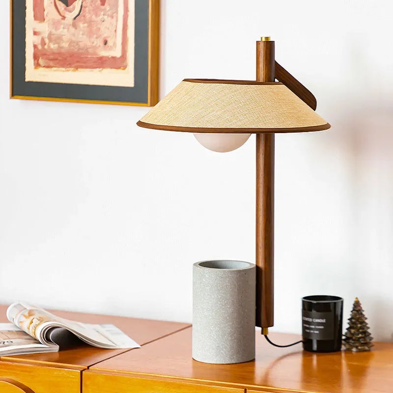 Vezo Nordic Drum Planter Table Lamp | Celestre