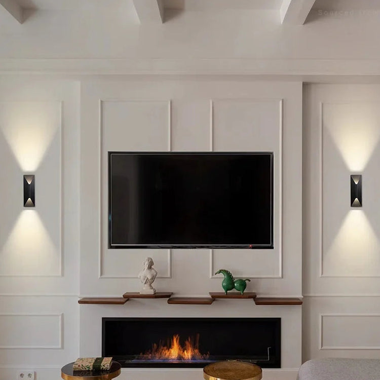 Dila Geometric Exterior Wall Light | Celestre
