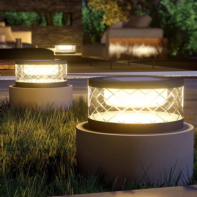 Yexo Solar Round Criss Cross Pillar Light | Celestre