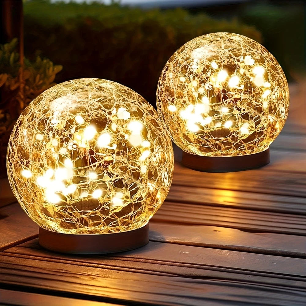 Cuve Crackle Globe Bollard Light | Celestre