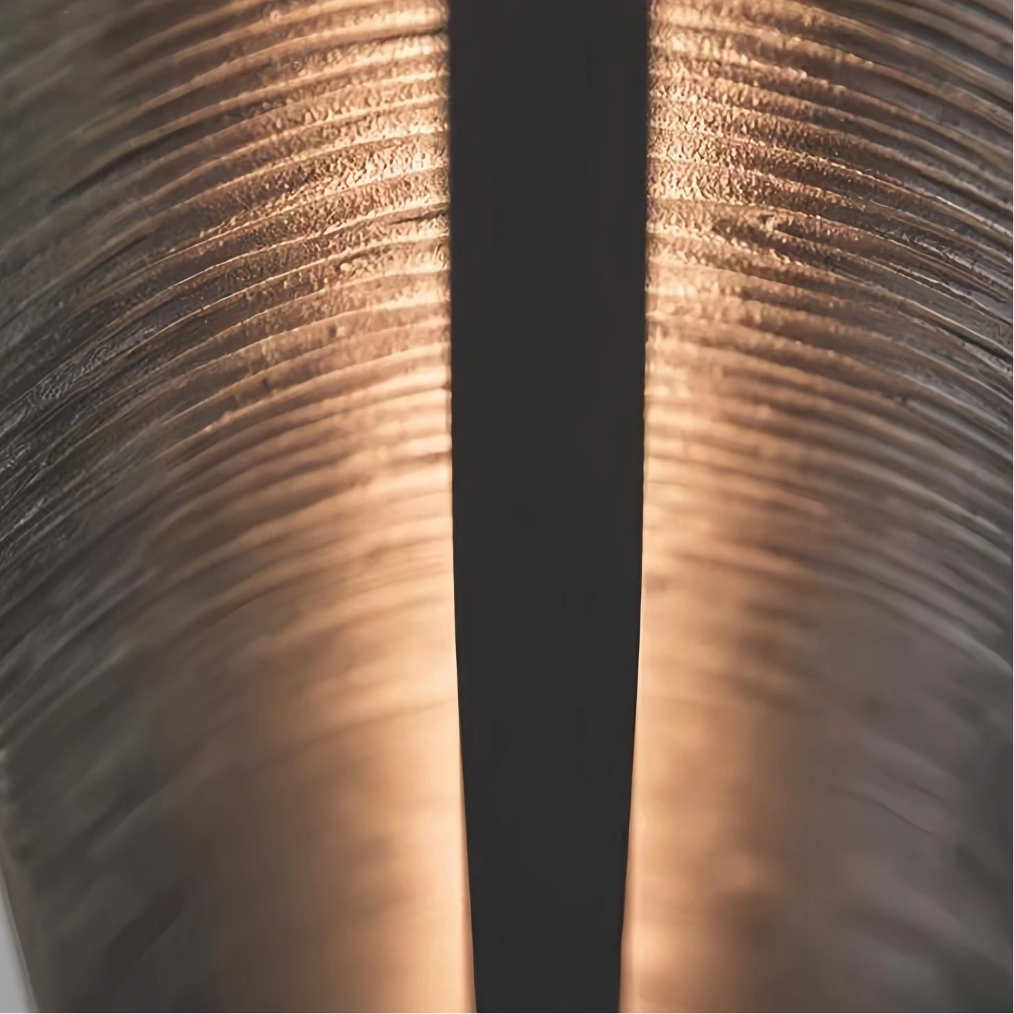 Yeri Vertical Ribbed Bend Wall Light | Celestre