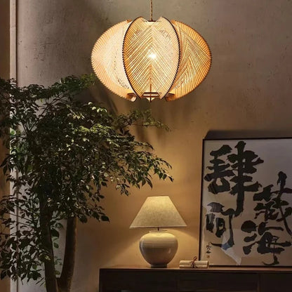 Olya Ribbed Ovoid Pendant Light D 40 cm | Celestre