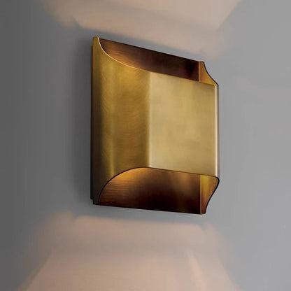 Bini Curved Rectangular Wall Light Gold D 20 cm x H 20 cm | Celestre