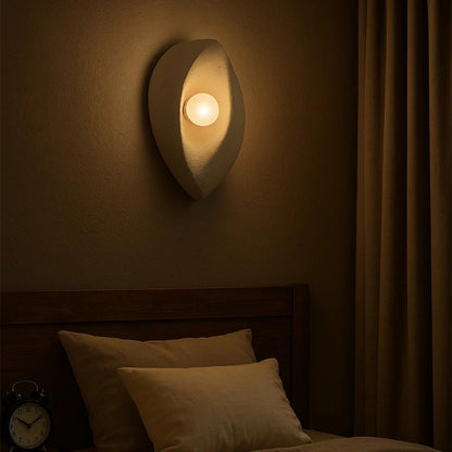 Tema Biomorphic Wabi Sabi Wall Lamp | Celestre