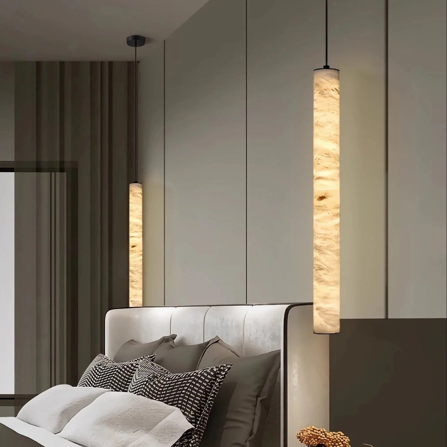 Fina Cylindrical Alabaster Pendant Light H 50 cm | Celestre