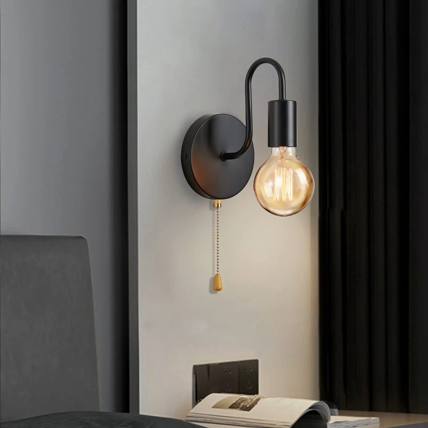 Zura Curved Gooseneck Wall Light | Celestre