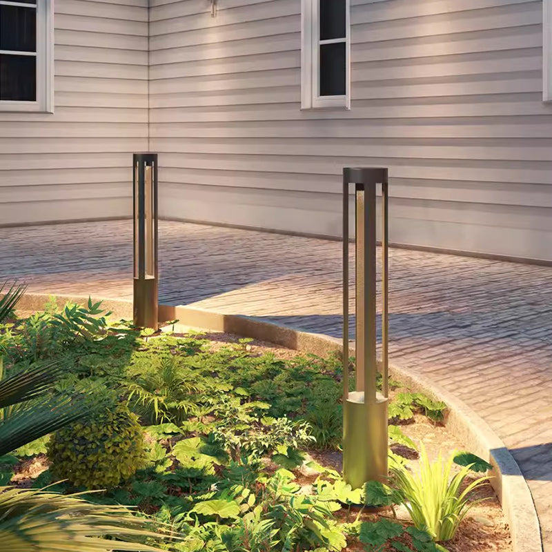 Aexe Pillar Slotted Bollard Light | Celestre